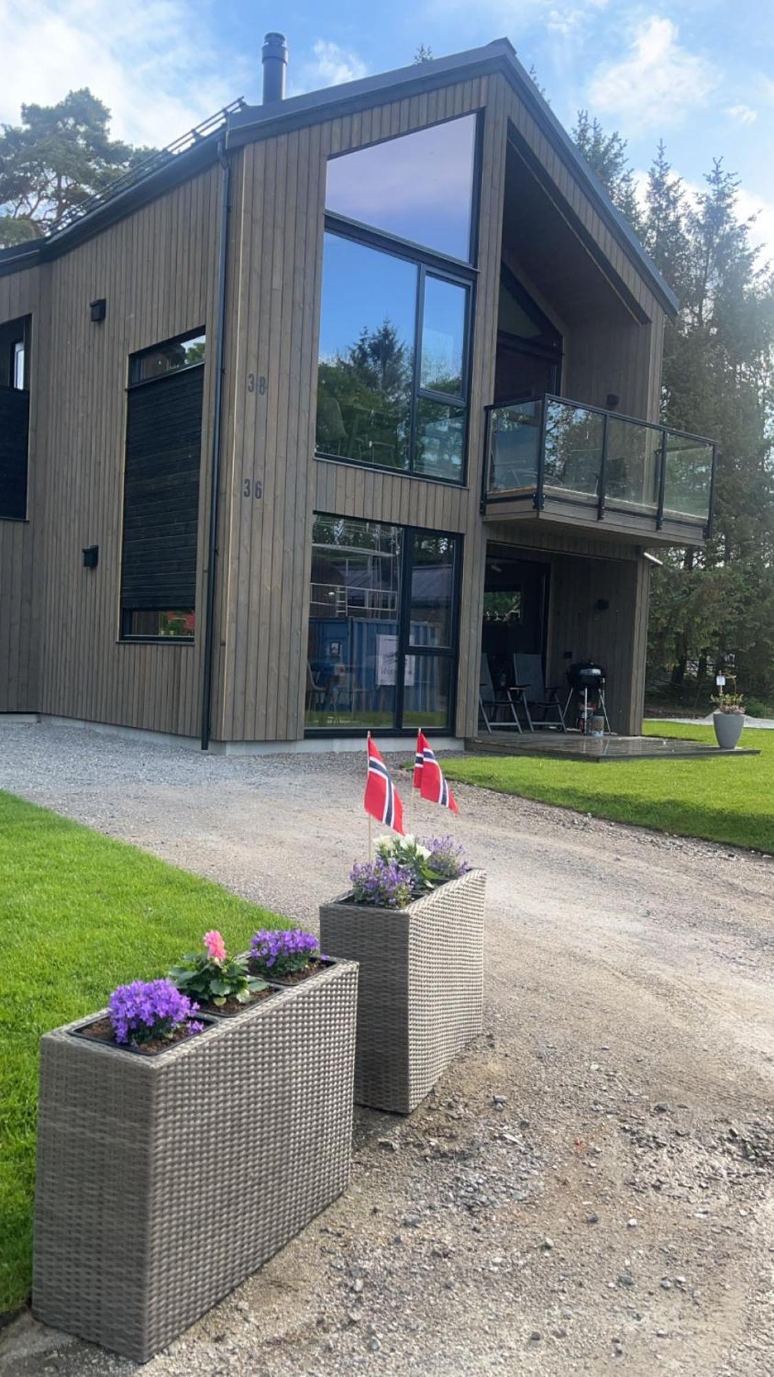 Egersund Overnatting Tengsastranda Экстерьер фото